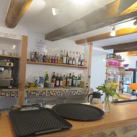 Auberge De La Petite Casserole Revest-des-Brousses Exterior foto